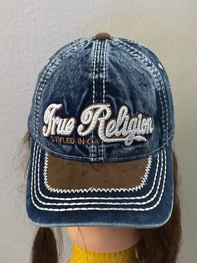 True religion STYLED CA Hat.